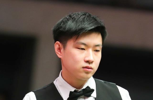 展现了他的 展现了他的