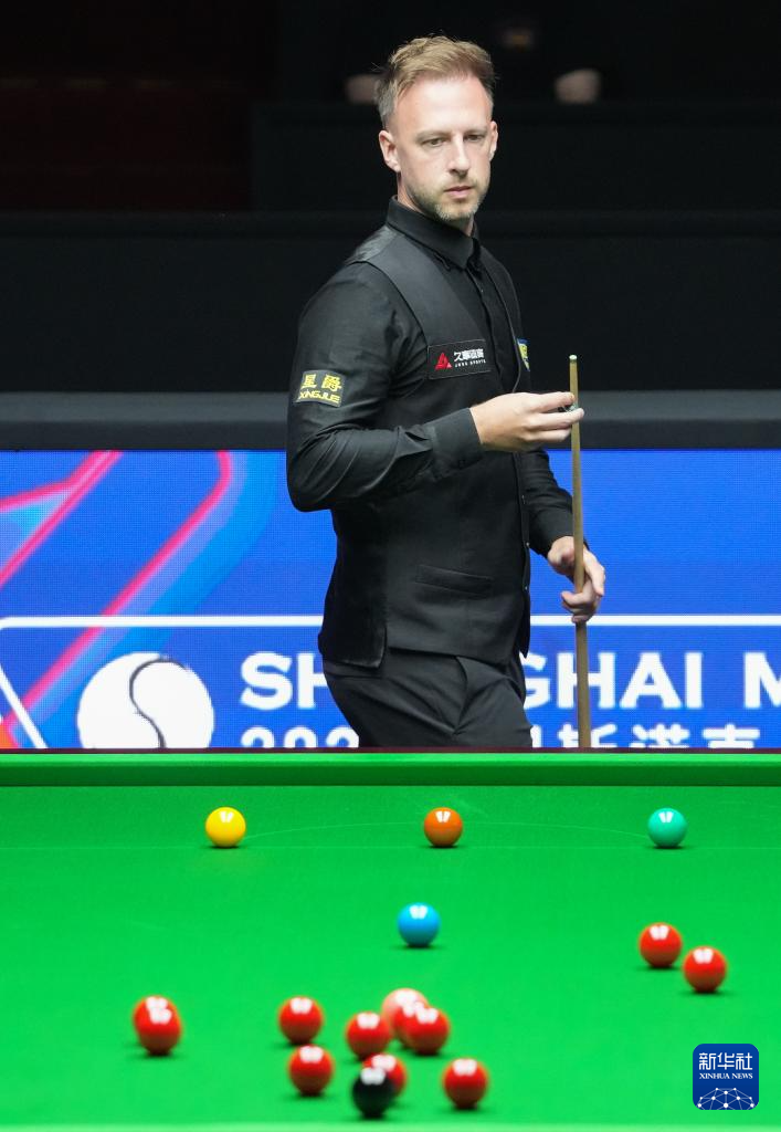 国足却显得 国足却显得