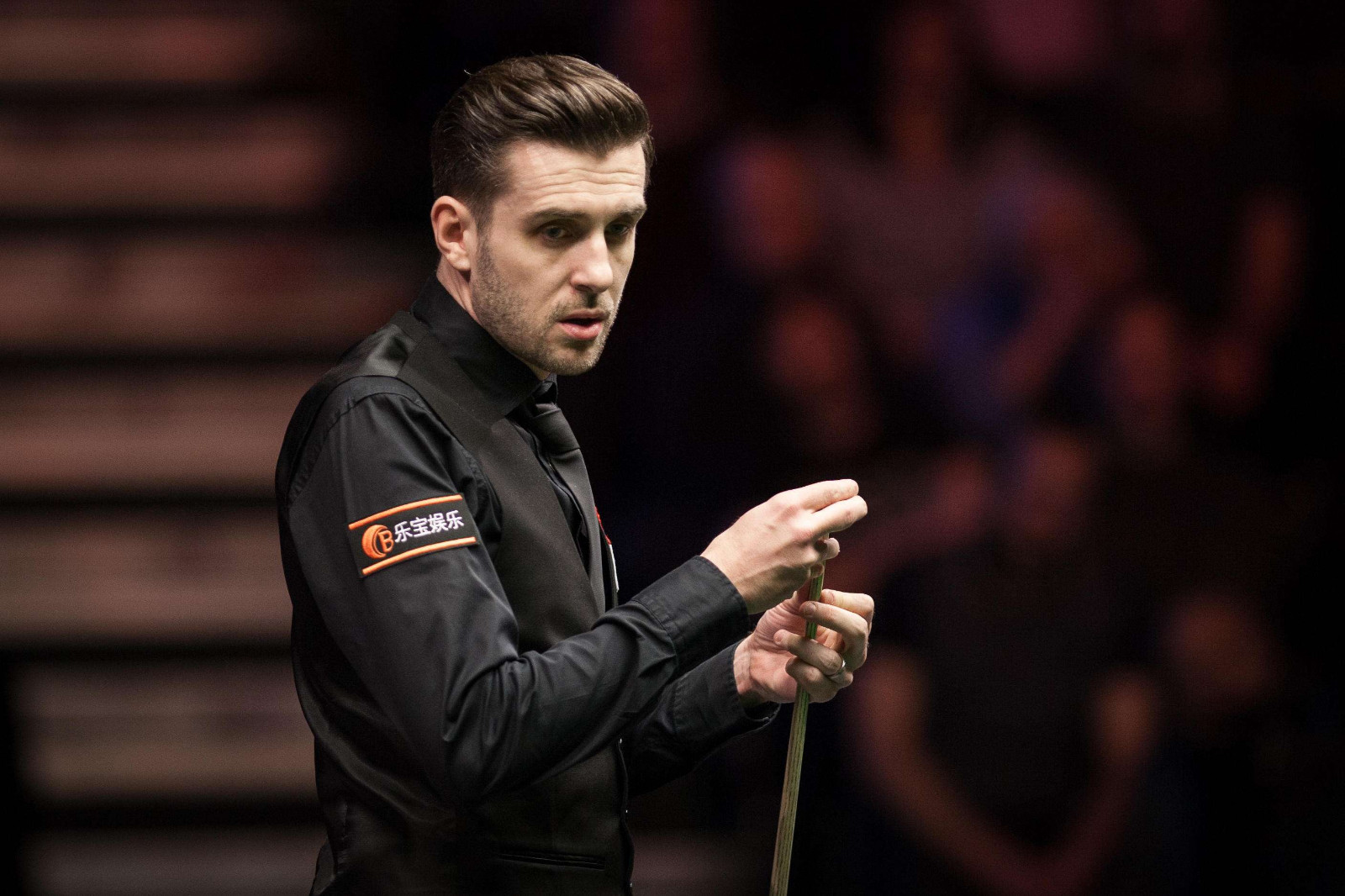 己陷入被动 己陷入被动